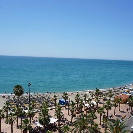 Beachfront Apartment In Fuengirola With Sea Views Exterior photo